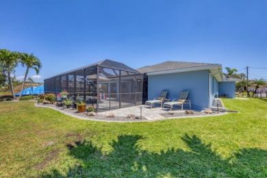 Welcome to this beautifully designed 3-bedroom, 2-bathroom home on Pinemoor West Golf Club in Florida - for sale on GolfHomes.com, golf home, golf lot