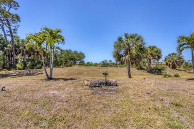 Welcome to this beautifully designed 3-bedroom, 2-bathroom home on Pinemoor West Golf Club in Florida - for sale on GolfHomes.com, golf home, golf lot