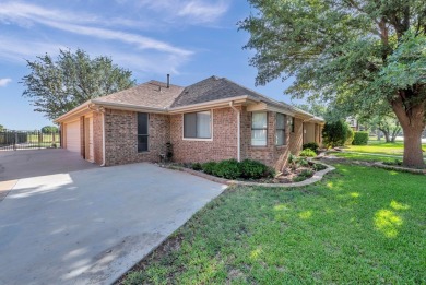 LOVELY UPDATED PROPERTY SITUATED ON THE GOLF COURSE (8 EAST on Green Tree Country Club in Texas - for sale on GolfHomes.com, golf home, golf lot