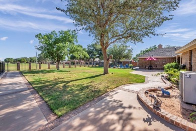 LOVELY UPDATED PROPERTY SITUATED ON THE GOLF COURSE (8 EAST on Green Tree Country Club in Texas - for sale on GolfHomes.com, golf home, golf lot
