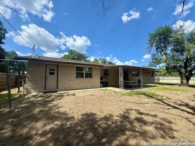 (Garage has been converted into living space or 3rd bedroom on Windcrest Golf Club in Texas - for sale on GolfHomes.com, golf home, golf lot