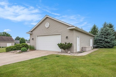 This executive ranch-style home has been stylishly updated and on Railside Golf Club in Michigan - for sale on GolfHomes.com, golf home, golf lot