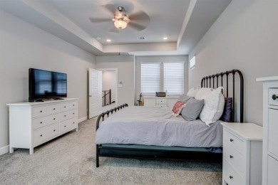 Tucked inside a secure, gated community, this modern on Stevens Park Golf Course in Texas - for sale on GolfHomes.com, golf home, golf lot