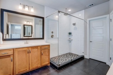 Tucked inside a secure, gated community, this modern on Stevens Park Golf Course in Texas - for sale on GolfHomes.com, golf home, golf lot