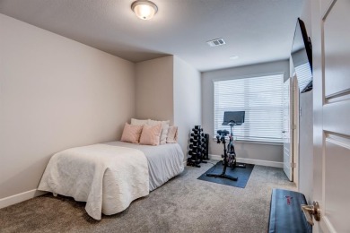 Tucked inside a secure, gated community, this modern on Stevens Park Golf Course in Texas - for sale on GolfHomes.com, golf home, golf lot