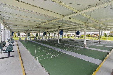 Welcome to your dream home! This beautifully updated 2-bedroom on Mainlands Golf Club in Florida - for sale on GolfHomes.com, golf home, golf lot