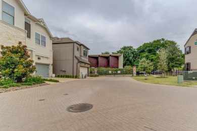 Tucked inside a secure, gated community, this modern on Stevens Park Golf Course in Texas - for sale on GolfHomes.com, golf home, golf lot