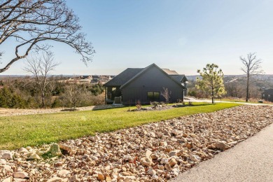 Are you looking for a new home, but don't want to wait 18 months on Ledgestone Country Club and Golf Course in Missouri - for sale on GolfHomes.com, golf home, golf lot