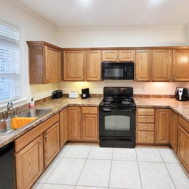 Relaxation and Style on Lake Marion!  Fully furnished 2-bedroom on Santee-Cooper Country Club in South Carolina - for sale on GolfHomes.com, golf home, golf lot
