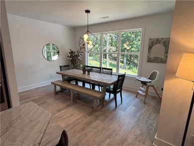 This beautifully maintained 4-bedroom, 2-bathroom home built was on Branchwood Golf Course in Arkansas - for sale on GolfHomes.com, golf home, golf lot