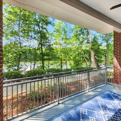 Relaxation and Style on Lake Marion!  Fully furnished 2-bedroom on Santee-Cooper Country Club in South Carolina - for sale on GolfHomes.com, golf home, golf lot