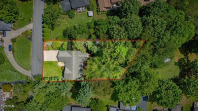 Here's your chance to own a spacious, open-concept home with a on Country Club of Bristol in Tennessee - for sale on GolfHomes.com, golf home, golf lot
