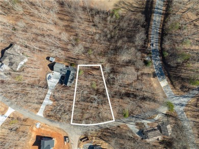 LIVE WHERE YOU PLAY! Imagine building your dream home on the on The Trail At Chickasaw Pointe in South Carolina - for sale on GolfHomes.com, golf home, golf lot