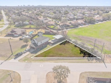 Discover this rare opportunity to own prime land with extensive on Stewart Peninsula Golf Course in Texas - for sale on GolfHomes.com, golf home, golf lot