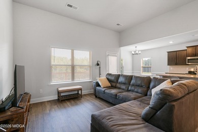 Golf course living with no HOA! This brick beauty is located on Oakview Golf and Country Club in Georgia - for sale on GolfHomes.com, golf home, golf lot