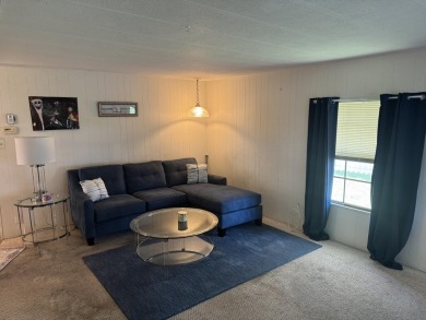 Check out this cute 2 BED 2 BATH double wide manufactured home on Spanish Lakes I in Florida - for sale on GolfHomes.com, golf home, golf lot