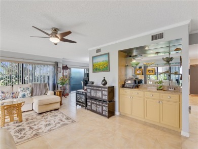 Discover your ideal retreat in this rare 2 bed, 2 bath on Meadowood Golf and Tennis Club in Florida - for sale on GolfHomes.com, golf home, golf lot