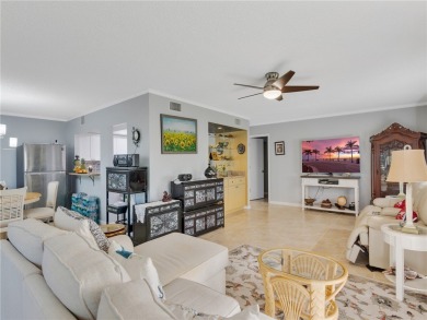 Discover your ideal retreat in this rare 2 bed, 2 bath on Meadowood Golf and Tennis Club in Florida - for sale on GolfHomes.com, golf home, golf lot