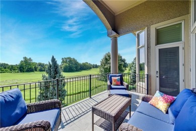 Sold sight unseen.
Prepare to be WOWed! Nestled on the 4th hole on Nicklaus Golf Club At LionsGate in Kansas - for sale on GolfHomes.com, golf home, golf lot