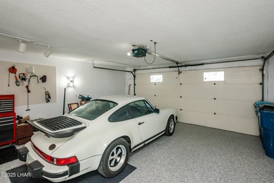 Location, Location, Location! This updated golf course condo on London Bridge Golf Course in Arizona - for sale on GolfHomes.com, golf home, golf lot