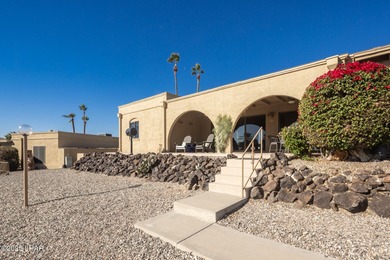 Location, Location, Location! This updated golf course condo on London Bridge Golf Course in Arizona - for sale on GolfHomes.com, golf home, golf lot