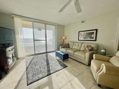 Discover coastal elegance in this 3-bedroom, 3-bathroom on Harbour Village Golf and Yacht Club in Florida - for sale on GolfHomes.com, golf home, golf lot