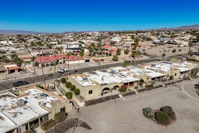 Location, Location, Location! This updated golf course condo on London Bridge Golf Course in Arizona - for sale on GolfHomes.com, golf home, golf lot