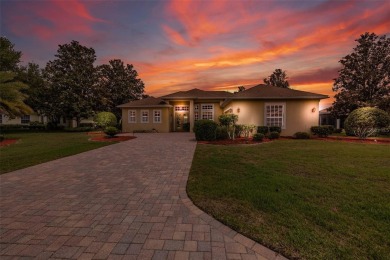 Country Club Living at Its Finest in Glen Lakes! This on Glen Lakes Country Club in Florida - for sale on GolfHomes.com, golf home, golf lot