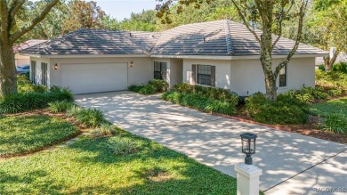 Black Diamond Ranch, located on the central ridge in the heart on Black Diamond Ranch Golf Course in Florida - for sale on GolfHomes.com, golf home, golf lot