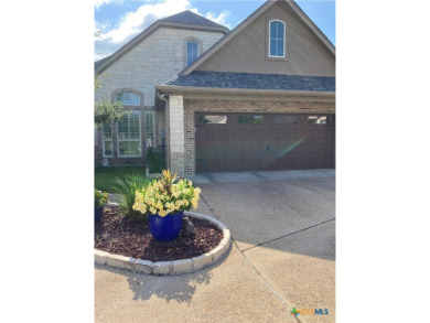 Wonderful country club location, custom built courtyard home on on Wildflower Country Club in Texas - for sale on GolfHomes.com, golf home, golf lot