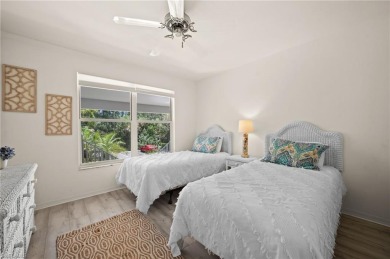Turnkey 2-bedroom plus den, 2-bath second-floor, end unit condo on The Old Collier Golf Club in Florida - for sale on GolfHomes.com, golf home, golf lot