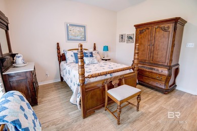 MUST SEE! Golf course custom brick home is waiting for you! on Glenlakes Golf Club in Alabama - for sale on GolfHomes.com, golf home, golf lot