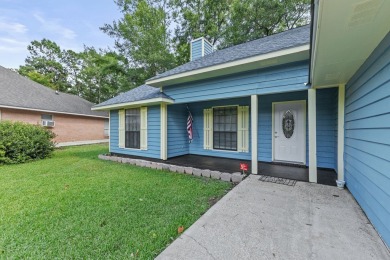 Welcome to this well-maintained 3-bedroom, 2-bath single-family on Diamondhead Country Club in Mississippi - for sale on GolfHomes.com, golf home, golf lot