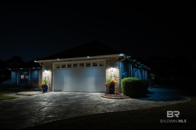MUST SEE! Golf course custom brick home is waiting for you! on Glenlakes Golf Club in Alabama - for sale on GolfHomes.com, golf home, golf lot