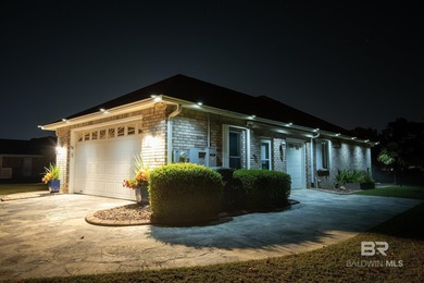 MUST SEE! Golf course custom brick home is waiting for you! on Glenlakes Golf Club in Alabama - for sale on GolfHomes.com, golf home, golf lot