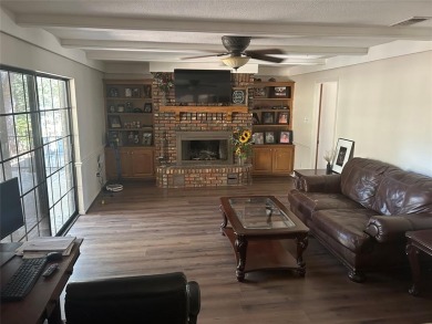 Come enjoy peaceful living near beautiful Lake Bridgeport in the on The Club At Runaway Bay in Texas - for sale on GolfHomes.com, golf home, golf lot