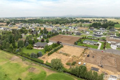Great 1 acre lot right on the Teton Lakes golf course right on Teton Lakes Golf Courses in Idaho - for sale on GolfHomes.com, golf home, golf lot