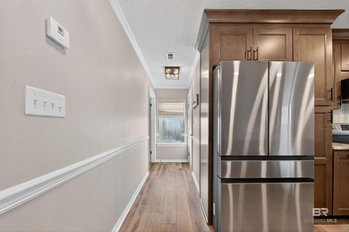 This beautiful 3BR, 3BA townhouse is truly a rare find. The 2nd on Glenlakes Golf Club in Alabama - for sale on GolfHomes.com, golf home, golf lot