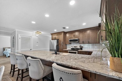 This beautiful 3BR, 3BA townhouse is truly a rare find. The 2nd on Glenlakes Golf Club in Alabama - for sale on GolfHomes.com, golf home, golf lot