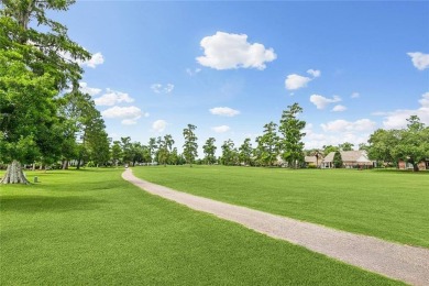 Stunning 4-bedroom/3 Full bath home with golf course views on Ormond Country Club in Louisiana - for sale on GolfHomes.com, golf home, golf lot
