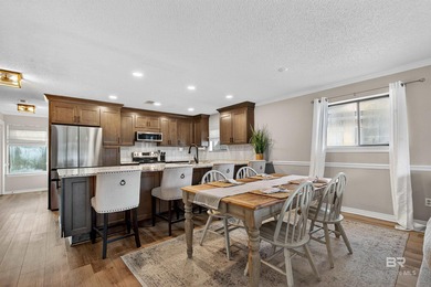 This beautiful 3BR, 3BA townhouse is truly a rare find. The 2nd on Glenlakes Golf Club in Alabama - for sale on GolfHomes.com, golf home, golf lot