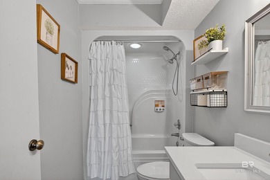 This beautiful 3BR, 3BA townhouse is truly a rare find. The 2nd on Glenlakes Golf Club in Alabama - for sale on GolfHomes.com, golf home, golf lot