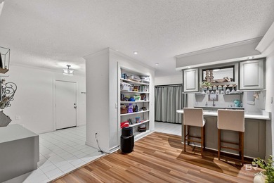 This beautiful 3BR, 3BA townhouse is truly a rare find. The 2nd on Glenlakes Golf Club in Alabama - for sale on GolfHomes.com, golf home, golf lot