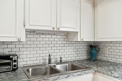 Welcome to this desirable 1,100 sq. ft., 2 Bedroom, corner unit on On Top Of The World Golf Course in Florida - for sale on GolfHomes.com, golf home, golf lot