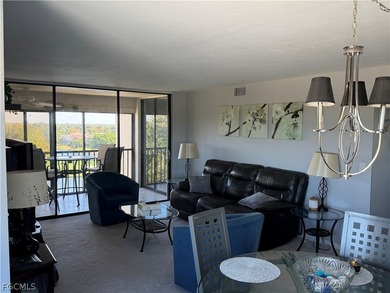 Beautiful 2 Bedroom 2 bath Top Floor End Unit Condo in the on The Landings Yacht, Golf and Tennis Club in Florida - for sale on GolfHomes.com, golf home, golf lot