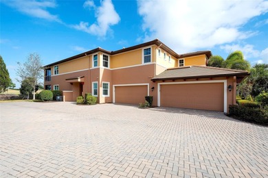 Welcome to this well appointed 3 bedroom, 2 full bath golf on Ritz-Carlton Members Golf Club in Florida - for sale on GolfHomes.com, golf home, golf lot