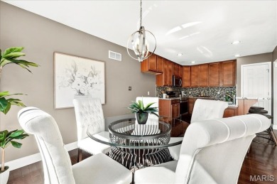 Welcome home to this elegant 2,400+ sq ft ranch in the desirable on Incline Village Golf Course in Missouri - for sale on GolfHomes.com, golf home, golf lot