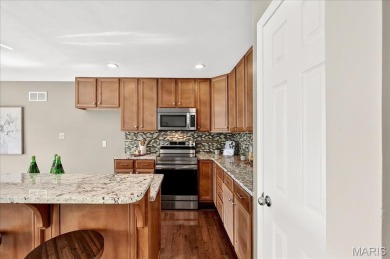 Welcome home to this elegant 2,400+ sq ft ranch in the desirable on Incline Village Golf Course in Missouri - for sale on GolfHomes.com, golf home, golf lot