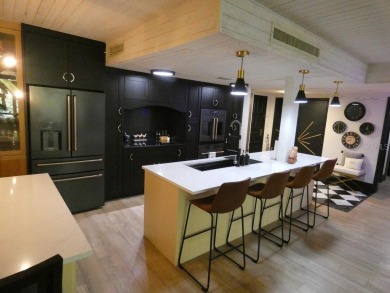 This stunning three-bedroom, two-bathroom home is located in a on Innisbrook Resort and Golf Club in Florida - for sale on GolfHomes.com, golf home, golf lot