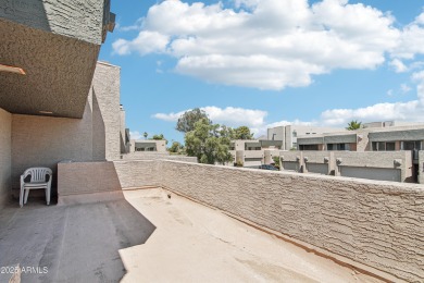 Discover the perfect blend of comfort, style, and convenience in on Continental Golf Course in Arizona - for sale on GolfHomes.com, golf home, golf lot